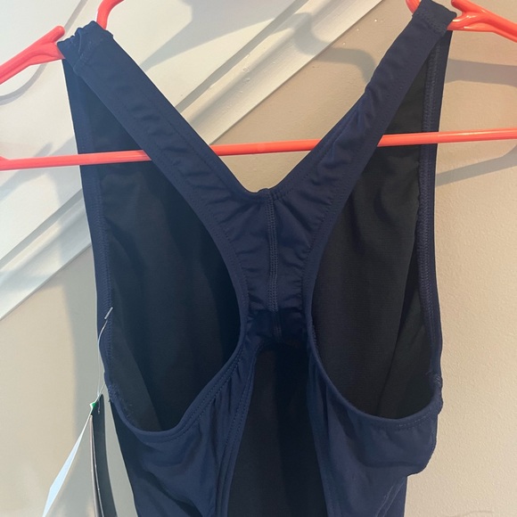 TYR Bathing Suit - Picture 6 of 8